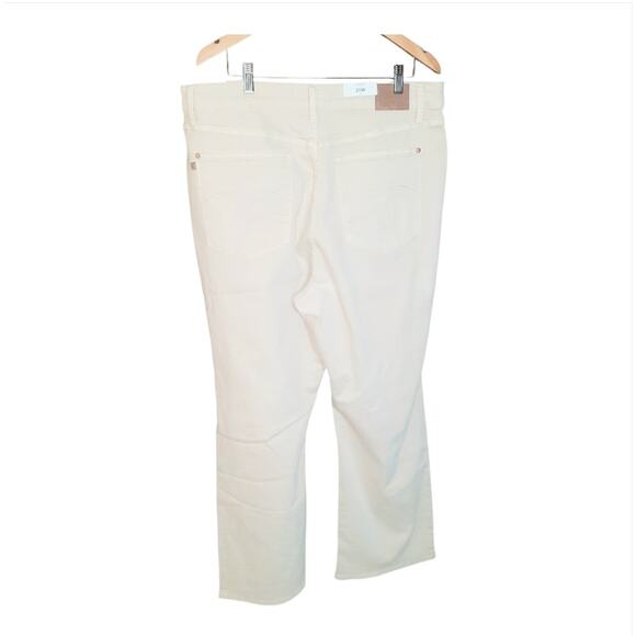 Judy Blue Women Cream Brooke Hi-Rise 90's Straight Distressed Jeans Size 20W NWT - Picture 2 of 9